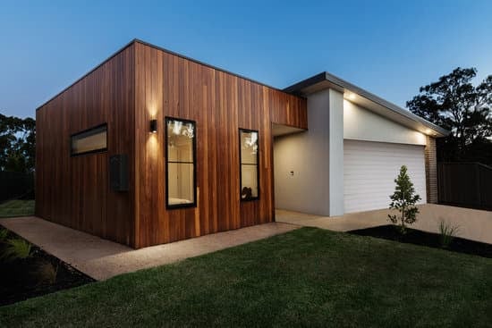 Bardage extérieur d'une maison en bois composite